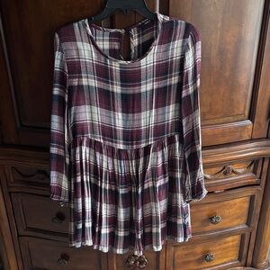 Plaid Women's Top - Burgundy and White